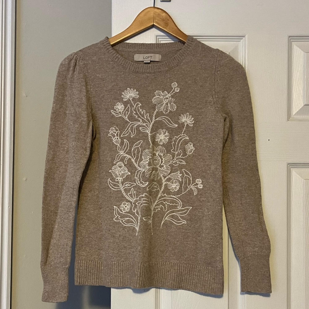 Loft embroidered sweater. Size xs